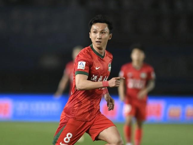 世俱杯球队盯人策略演变趋势与适应现代足球发展的挑战